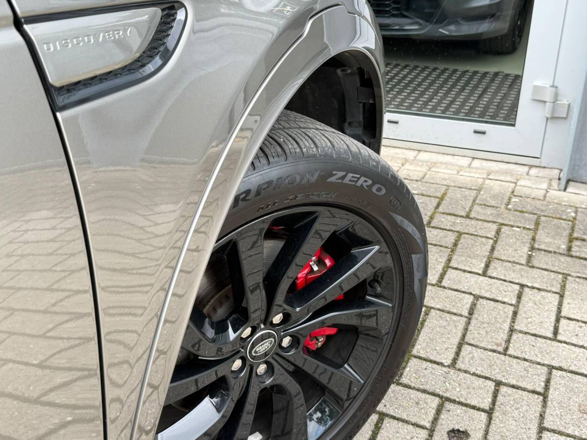 Land Rover Discovery Sport Land Rover Discovery Sport P300e 1.5 R-Dynamic HSE |Pano|ACC|Ventilatie|Winter|Meridian|Sfeer|El.Trekhaak|Silicon Premium