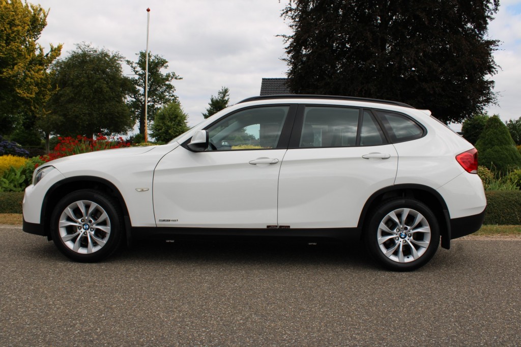 BMW X1 Bmw X1 X1 S-Drive 2.0i 150pk. Executive ECC/Cruise/Navi/PDC/Bluetooth/Trekhaak