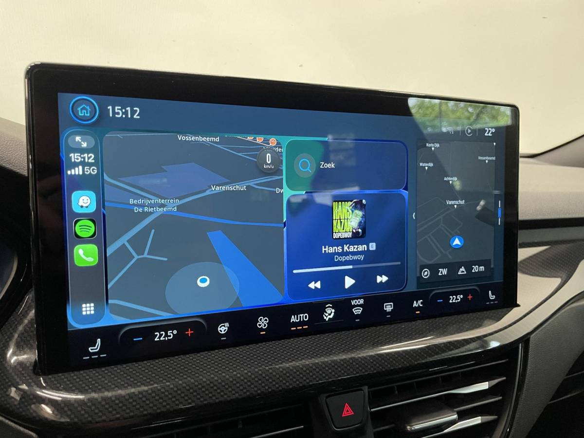 Ford Focus Ford Focus Wagon 1.0 EcoBoost Hybrid 155 pk ST Line Automaat LED Winterpakket PDC VA+Camera Carplay Navi Adaptive Cruise Control Privacy Glass