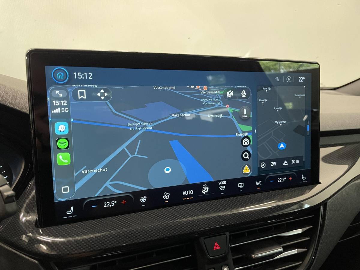 Ford Focus Ford Focus Wagon 1.0 EcoBoost Hybrid 155 pk ST Line Automaat LED Winterpakket PDC VA+Camera Carplay Navi Adaptive Cruise Control Privacy Glass