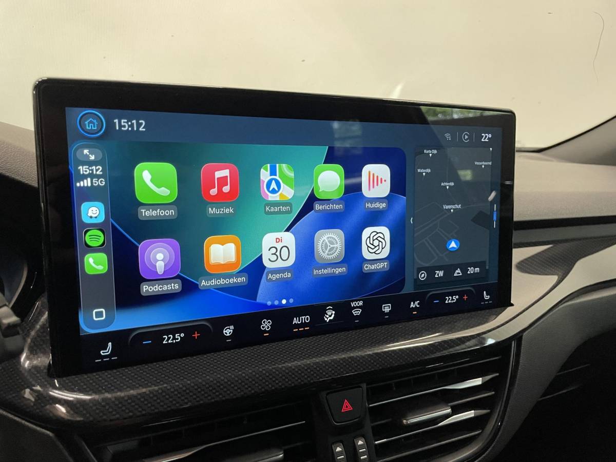Ford Focus Ford Focus Wagon 1.0 EcoBoost Hybrid 155 pk ST Line Automaat LED Winterpakket PDC VA+Camera Carplay Navi Adaptive Cruise Control Privacy Glass