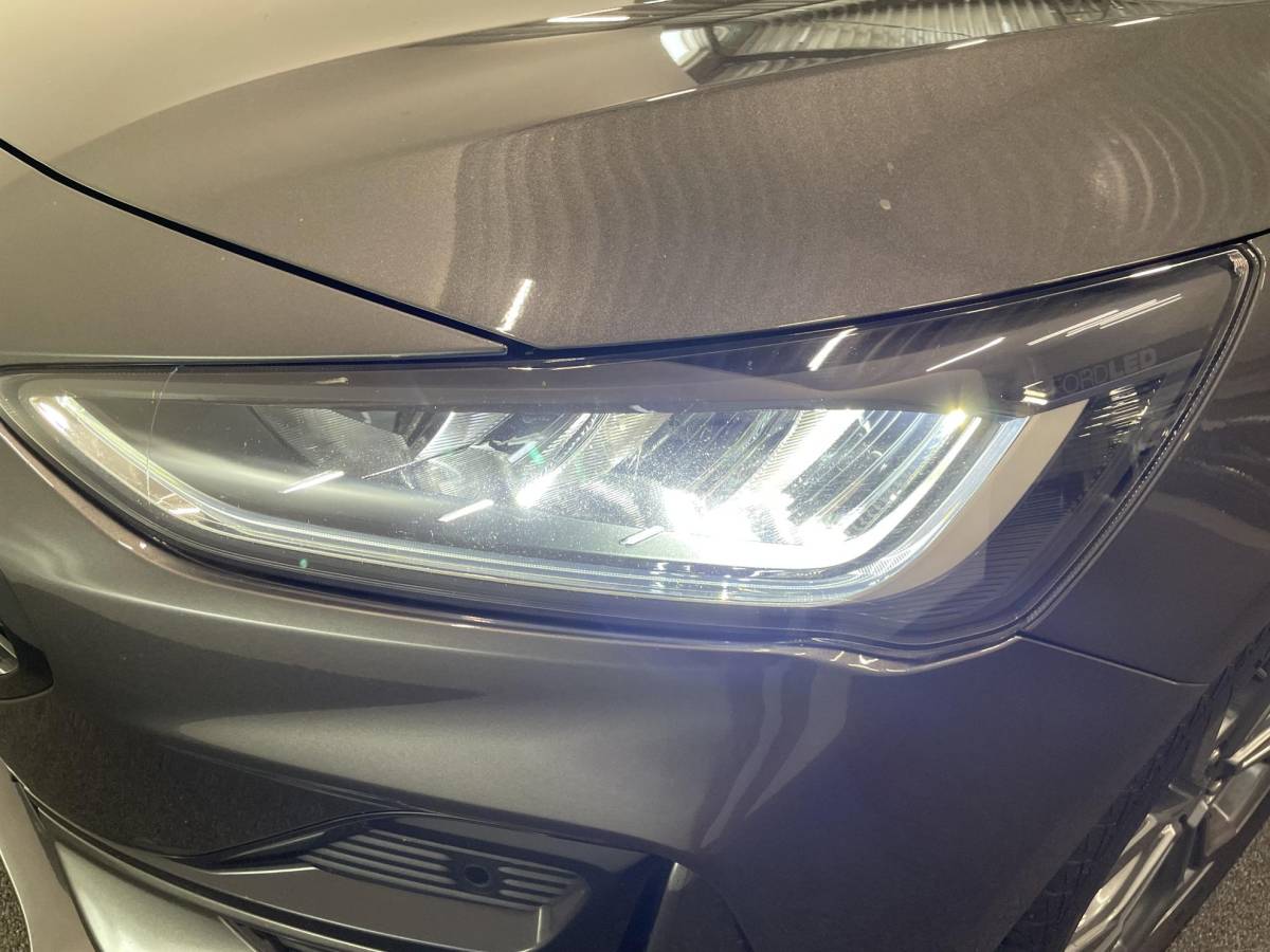 Ford Focus Ford Focus Wagon 1.0 EcoBoost Hybrid 155 pk ST Line Automaat LED Winterpakket PDC VA+Camera Carplay Navi Adaptive Cruise Control Privacy Glass