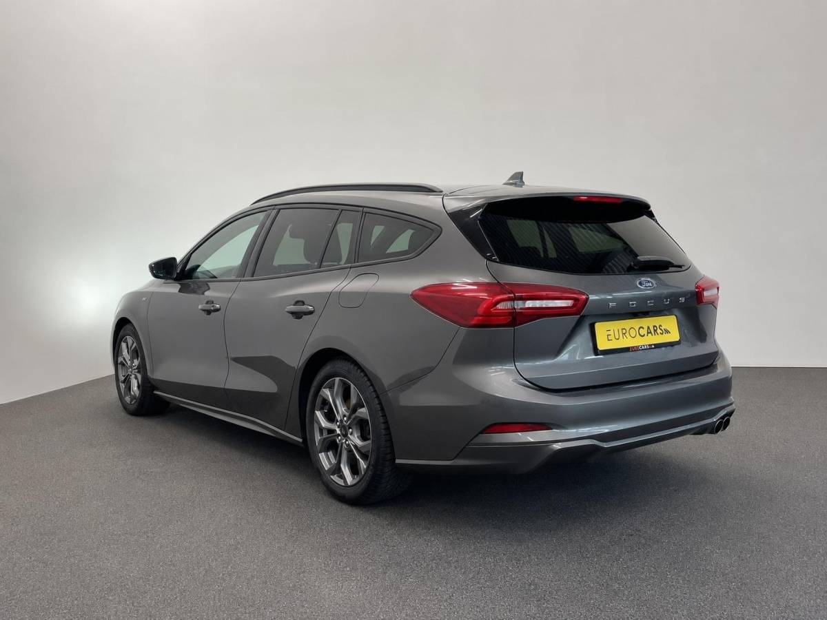 Ford Focus Ford Focus Wagon 1.0 EcoBoost Hybrid 155 pk ST Line Automaat LED Winterpakket PDC VA+Camera Carplay Navi Adaptive Cruise Control Privacy Glass