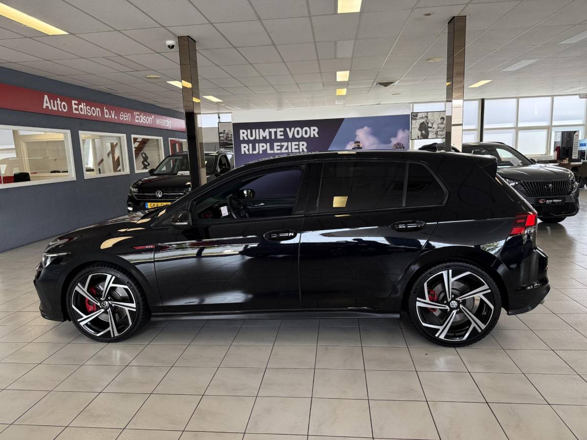 Volkswagen Golf Volkswagen Golf 2.0 TSI GTI 245PK *19LM*NAVI*APP*CAM*ADAP*