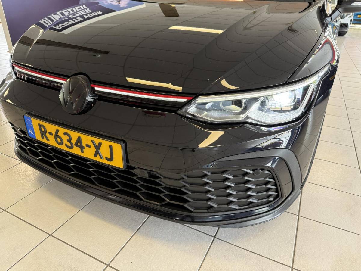 Volkswagen Golf Volkswagen Golf 2.0 TSI GTI 245PK *19LM*NAVI*APP*CAM*ADAP*