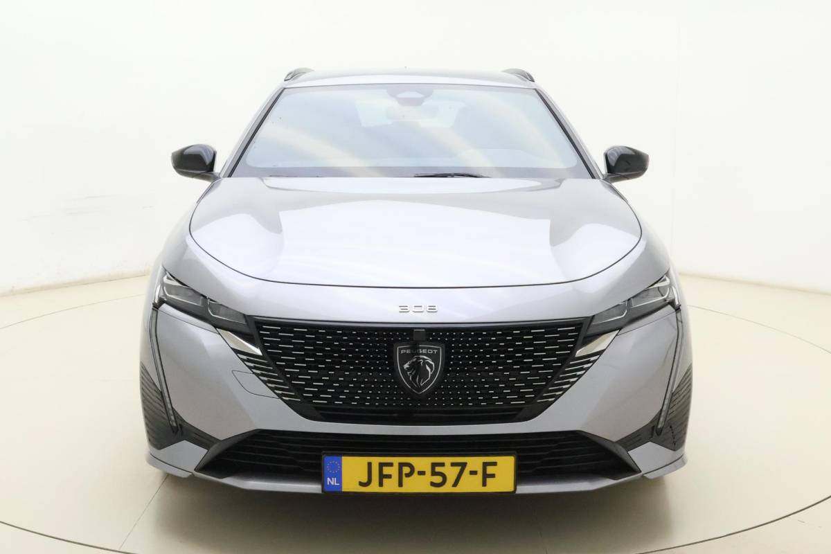 Peugeot 308 Peugeot 308 SW 1.2T 130pk Automaat GT | DEMO | Adaptive Cruise Control | Camera | Matrix LED | Keyless Entry & Start | Navigatie | Apple Carplay/Android Auto