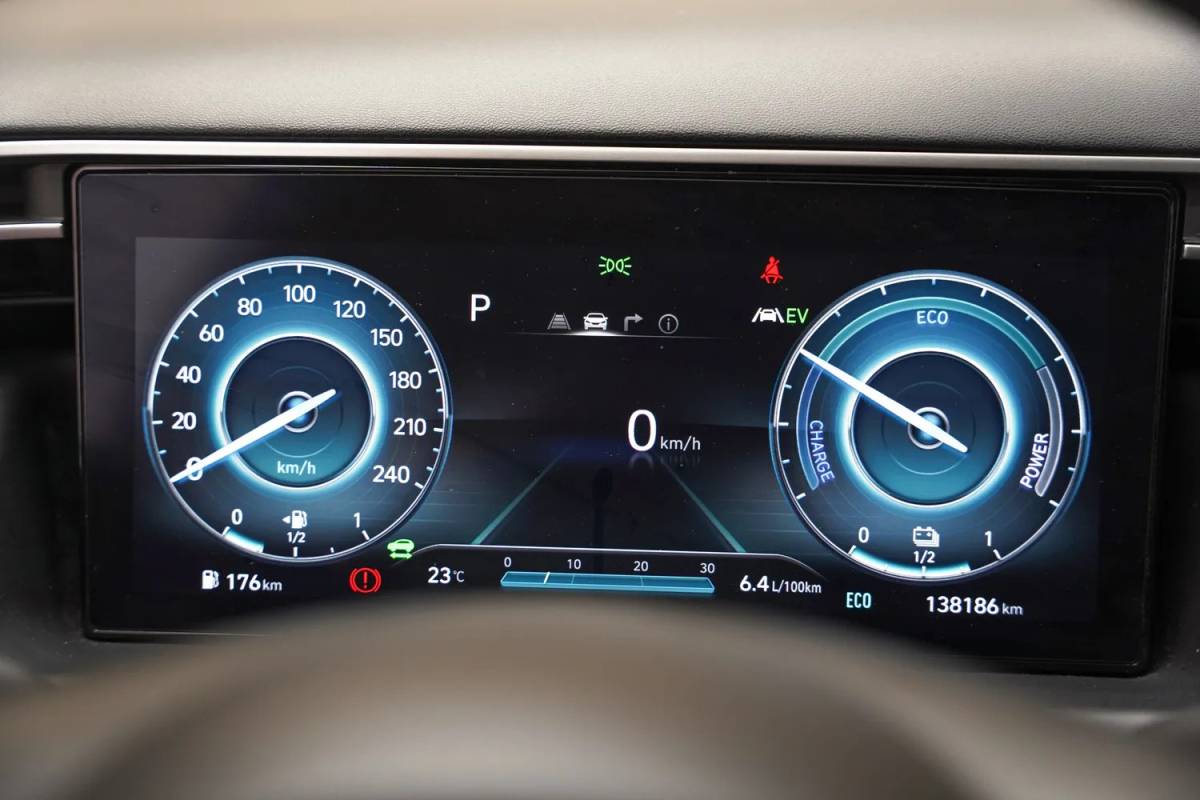Hyundai Tucson Hyundai Tucson 1.6 T-GDI 265 PHEV Premium Sky SoH 97,1 % [ Panorama Apple / Android LED Navi Camera ]