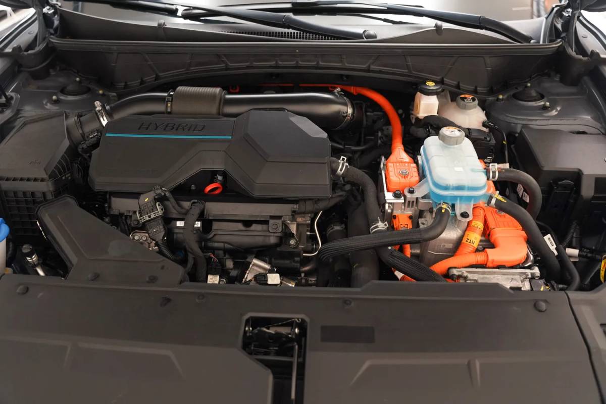 Hyundai Tucson Hyundai Tucson 1.6 T-GDI 265 PHEV Premium Sky SoH 97,1 % [ Panorama Apple / Android LED Navi Camera ]