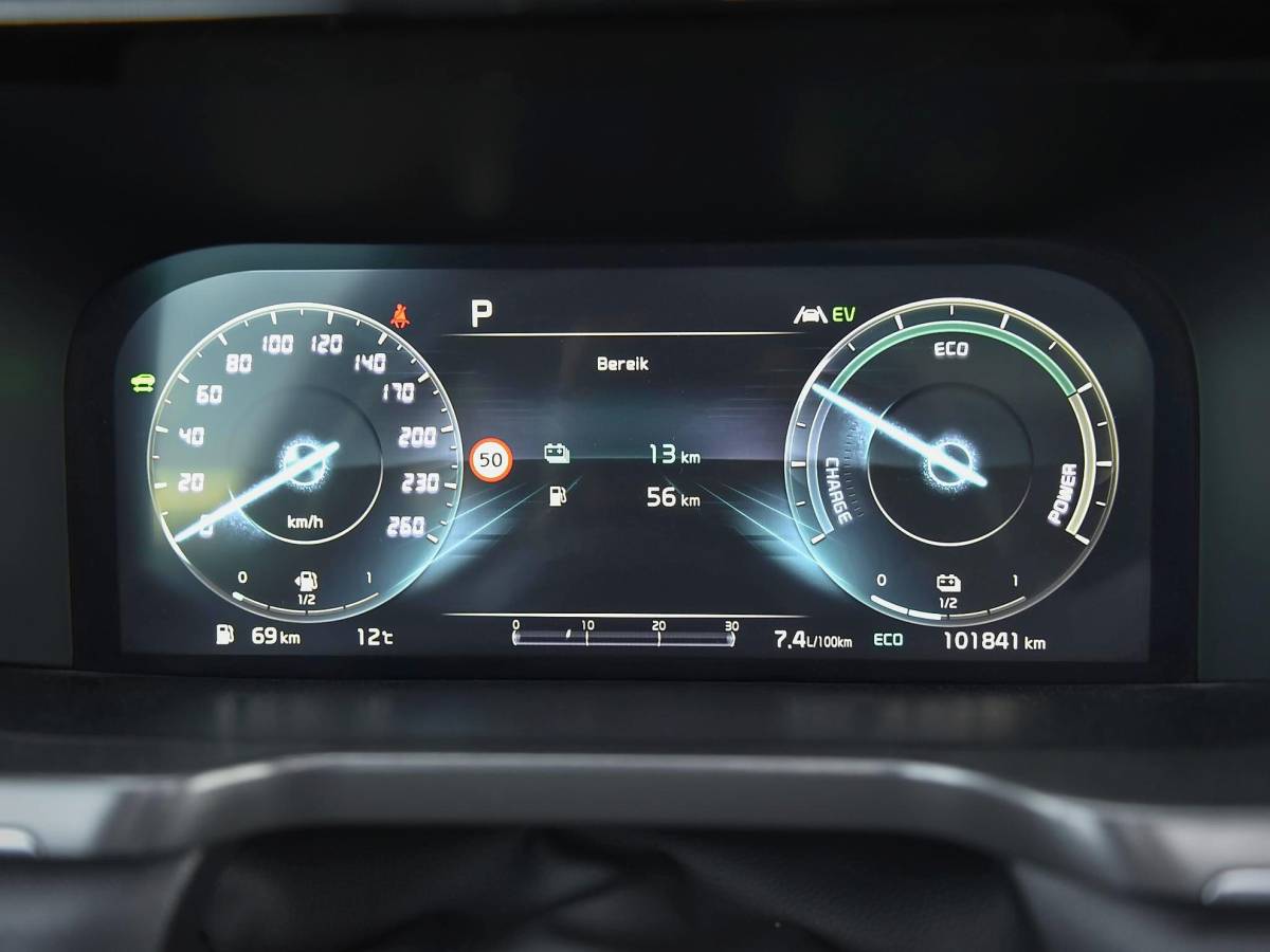 Kia Sorento Kia Sorento 1.6 T-GDI Plug-in Hybrid 4WD ExecutiveLine 5p. Leer Panoramadak Camera Adaptive cruise control Navi