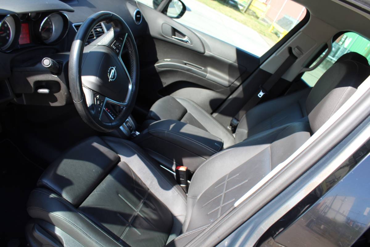 Opel Meriva Opel Meriva 1.4 Turbo Cosmo automaat dealer onderhouden trekhaak leder full opt
