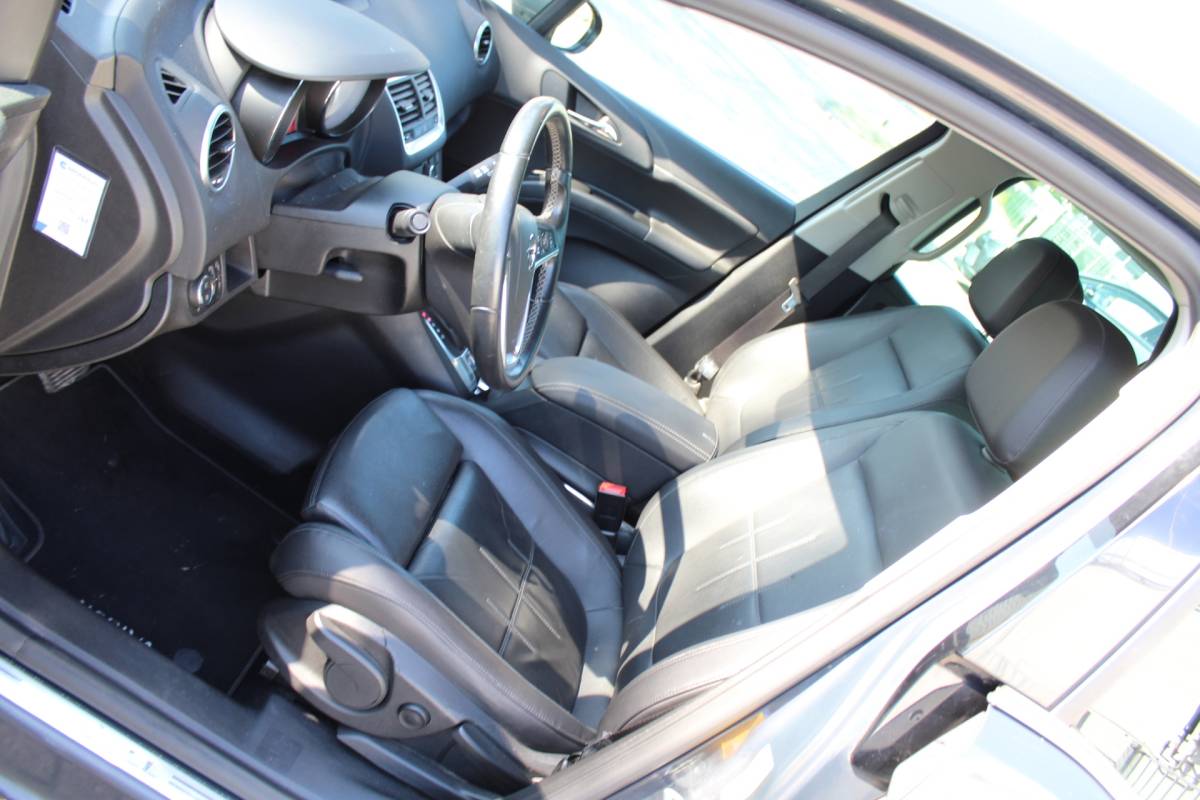 Opel Meriva Opel Meriva 1.4 Turbo Cosmo automaat dealer onderhouden trekhaak leder full opt
