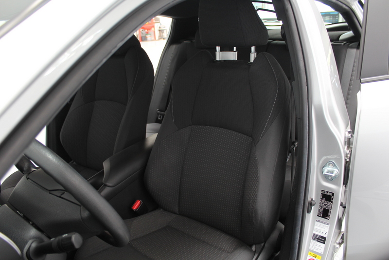 Toyota C-HR Toyota C-HR 1.2 Comfort 116PK, RIJKLAAR | PARKEERSENSOREN | AIRCO | 4X ELEC-RAMEN/SPIEGELS