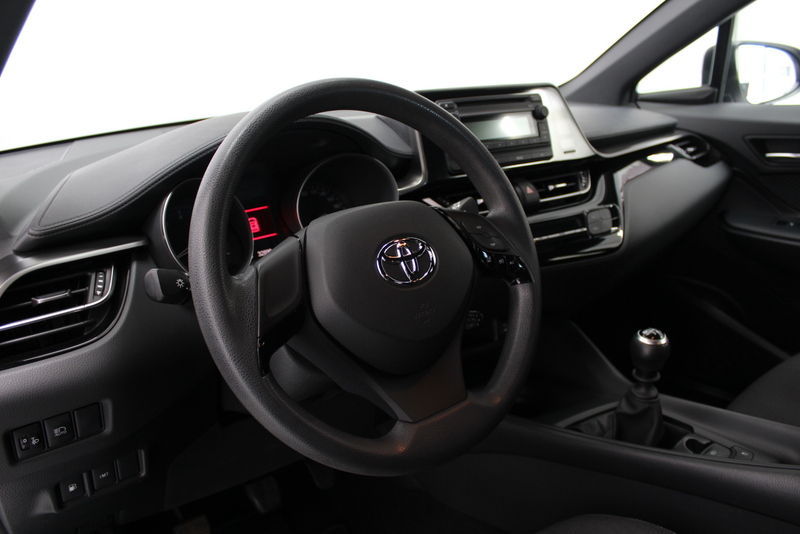 Toyota C-HR Toyota C-HR 1.2 Comfort 116PK, RIJKLAAR | PARKEERSENSOREN | AIRCO | 4X ELEC-RAMEN/SPIEGELS