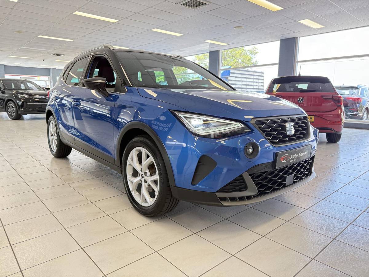 SEAT Arona SEAT Arona 1.0 TSI FR DSG 116PK *LED MATRIX*CRUISE*APP*17INCH