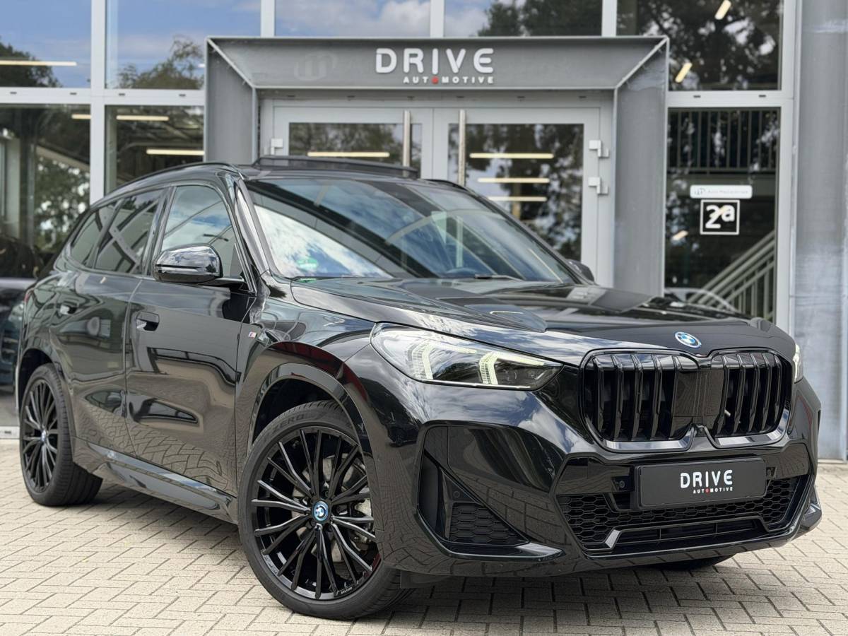 BMW X1 BMW X1 xDrive30e 326PK M-Sport |Pano|H/K|Leer|Memory|Innovation|360Cam|ACC|HUD|Trekhaak|20″