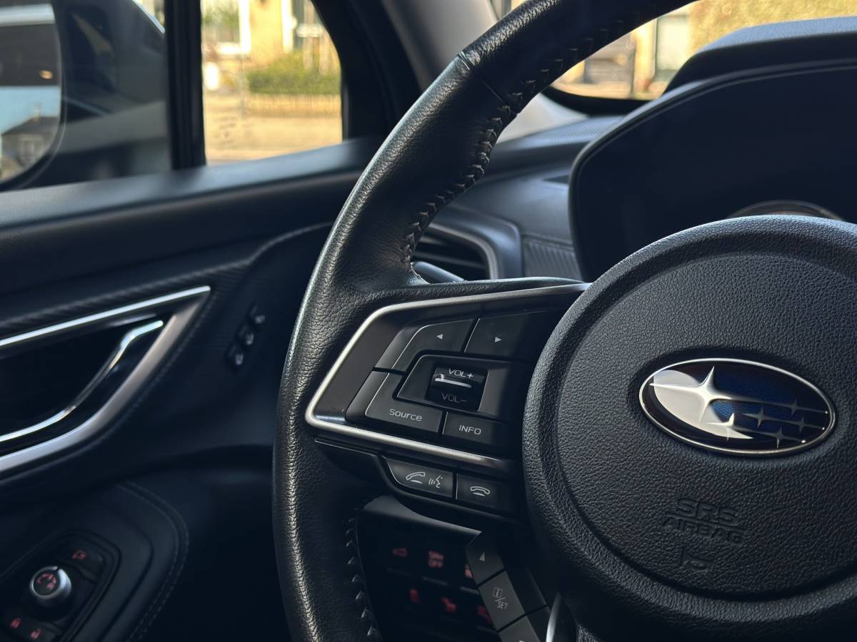 Subaru Forester Subaru Forester 2.0i e-BOXER Comfort Trekhaak / Camera / Stoel stuur verwarming.