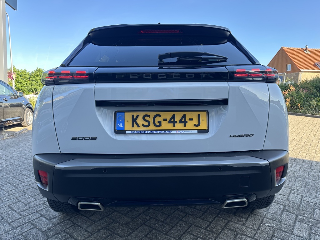 Peugeot 2008 Peugeot 2008 1.2 Hybrid 136 GT | Camera voor & achter | Adaptive cruise control |