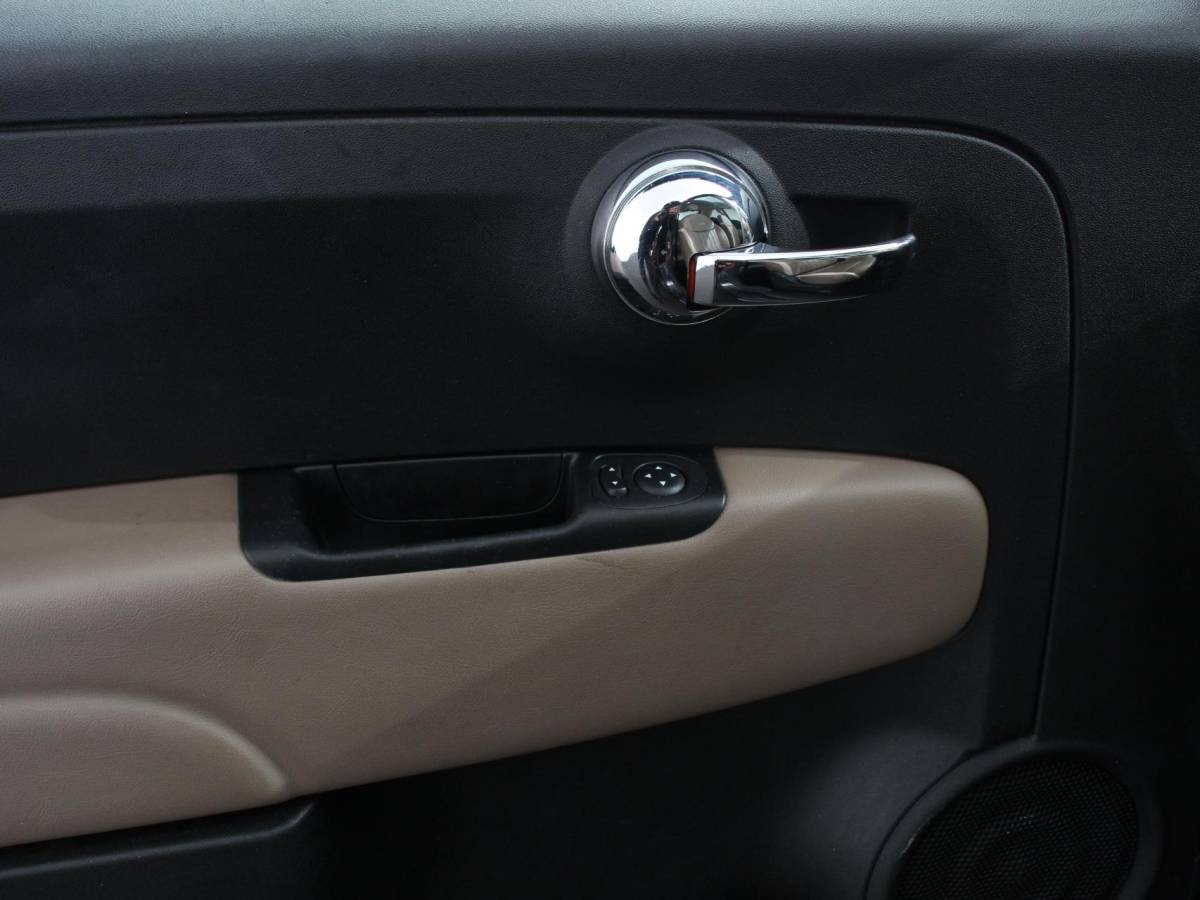 Fiat 500 Fiat 500 1.2 Lounge Navigatie Leder Interieur Climate Control Panoramadak Parkeer sensoren