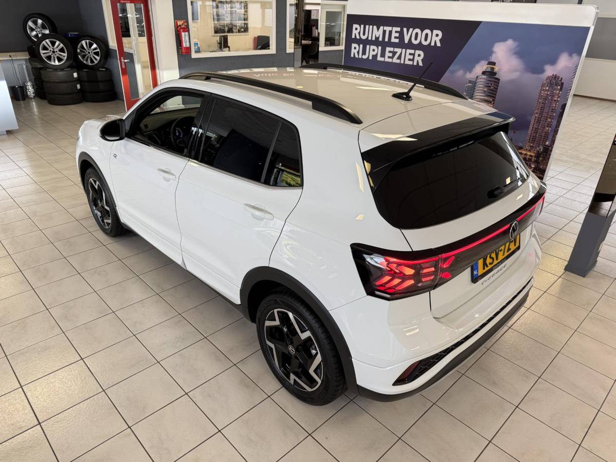 Volkswagen T-Cross Volkswagen T-Cross 1.0 TSI R-Line Edition DSG 116PK *NAVI*APP*MATRIX*