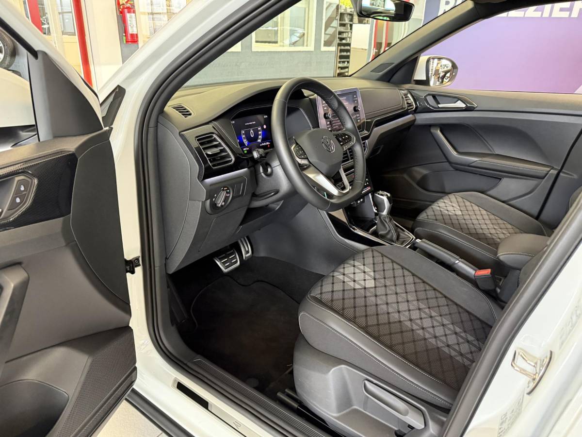 Volkswagen T-Cross Volkswagen T-Cross 1.0 TSI R-Line Edition DSG 116PK *NAVI*APP*MATRIX*