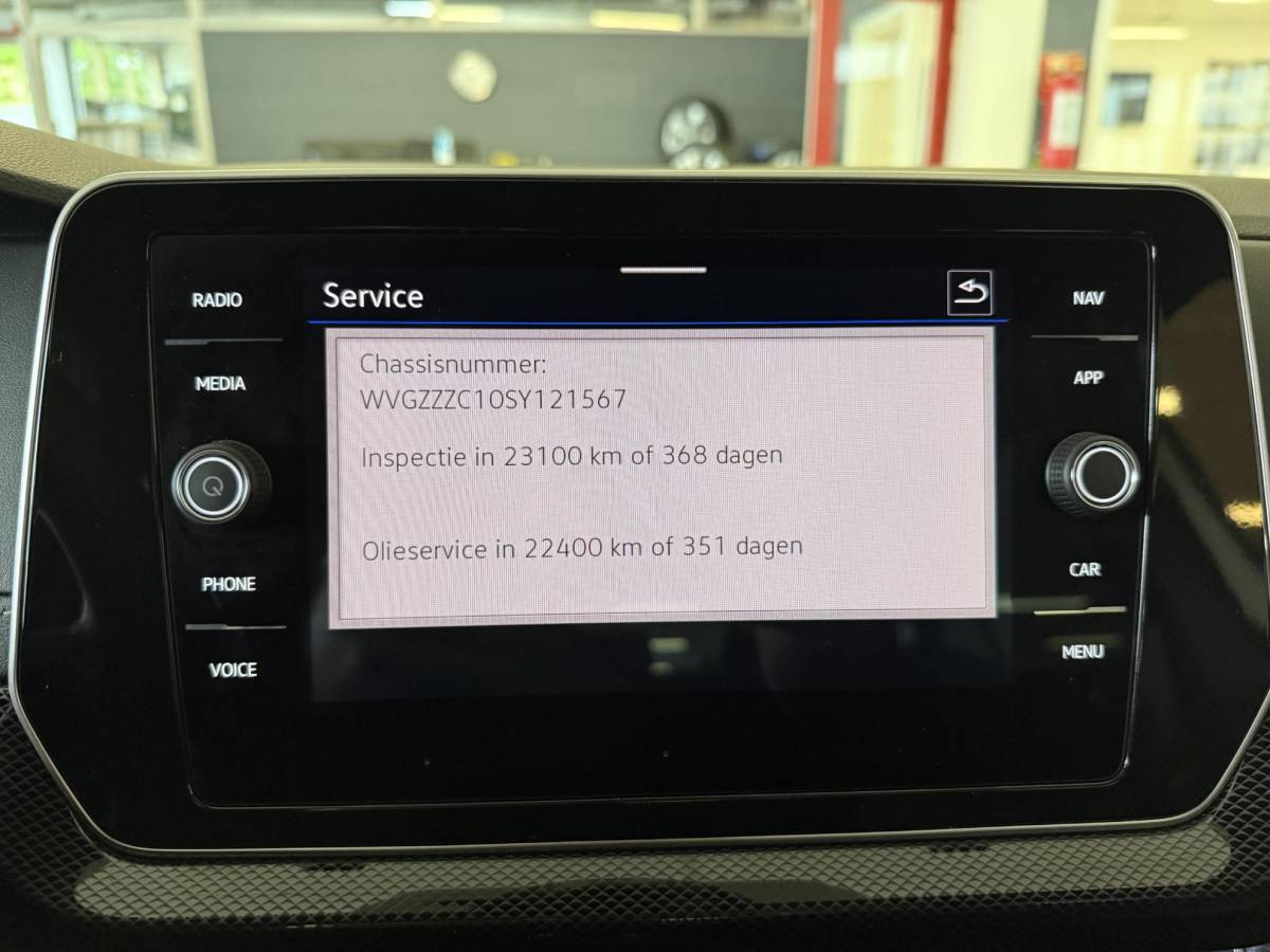 Volkswagen T-Cross Volkswagen T-Cross 1.0 TSI R-Line Edition DSG 116PK *NAVI*APP*MATRIX*