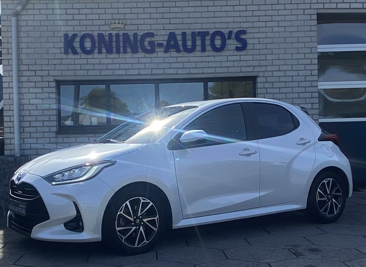 Toyota Yaris Toyota Yaris 1.5 Hybrid Dynamic/ Virtual CP/ DriveAssist/ CarPlay/ Fabrieksgarantie/ NAP/ Dealeronderhouden