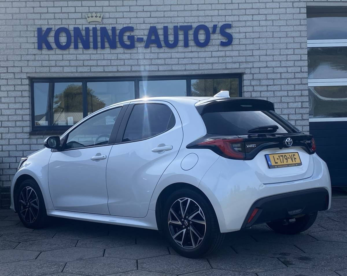 Toyota Yaris Toyota Yaris 1.5 Hybrid Dynamic/ Virtual CP/ DriveAssist/ CarPlay/ Fabrieksgarantie/ NAP/ Dealeronderhouden
