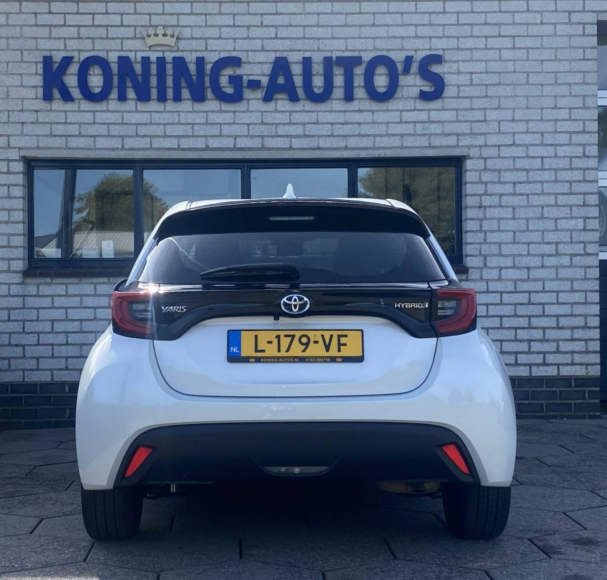 Toyota Yaris Toyota Yaris 1.5 Hybrid Dynamic/ Virtual CP/ DriveAssist/ CarPlay/ Fabrieksgarantie/ NAP/ Dealeronderhouden
