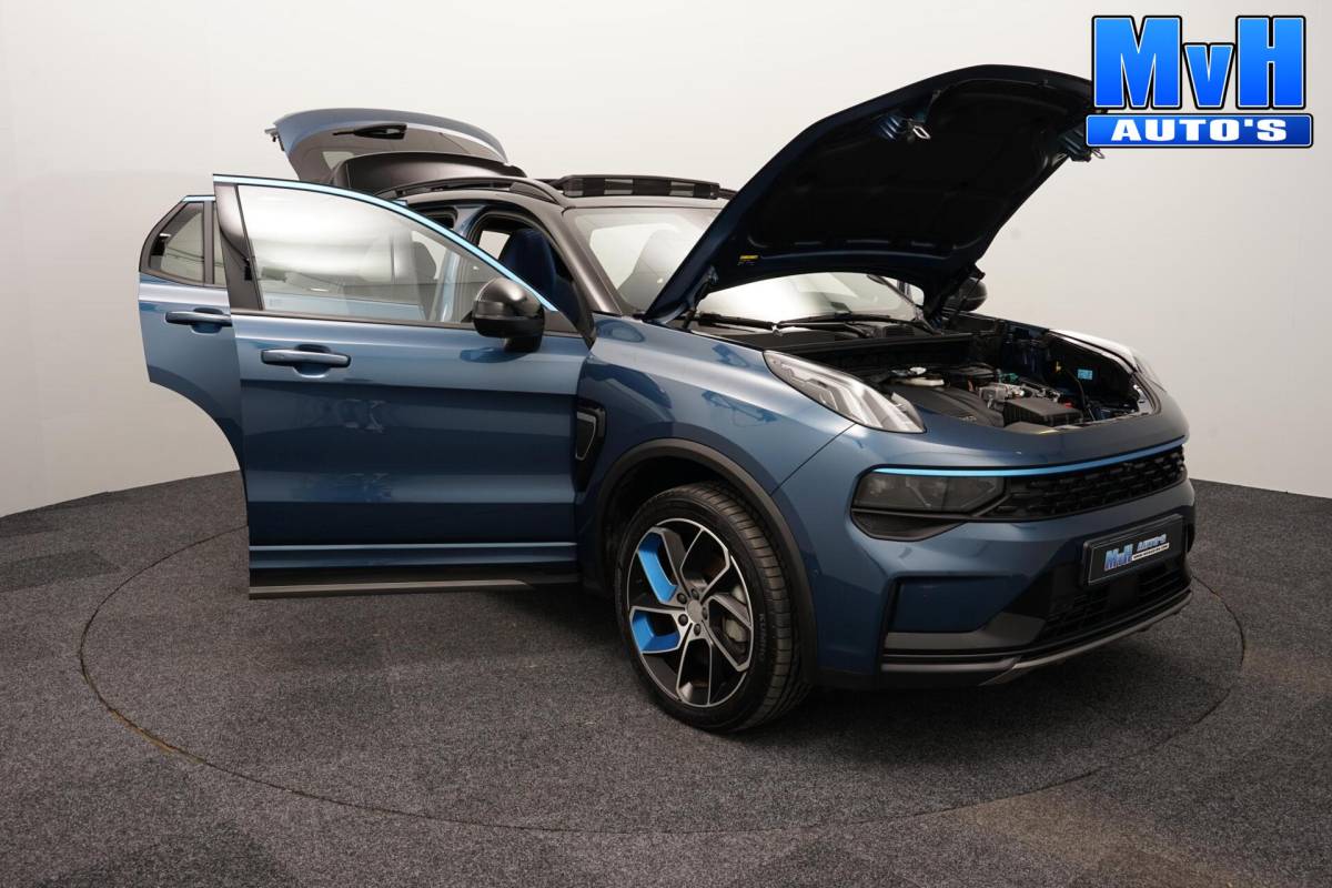 Lynk & Co 01 Lynk & Co 01 1.5 PHEV|ZWARTE.HEMEL|TREKHAAK|360ºCAM|SOH96%