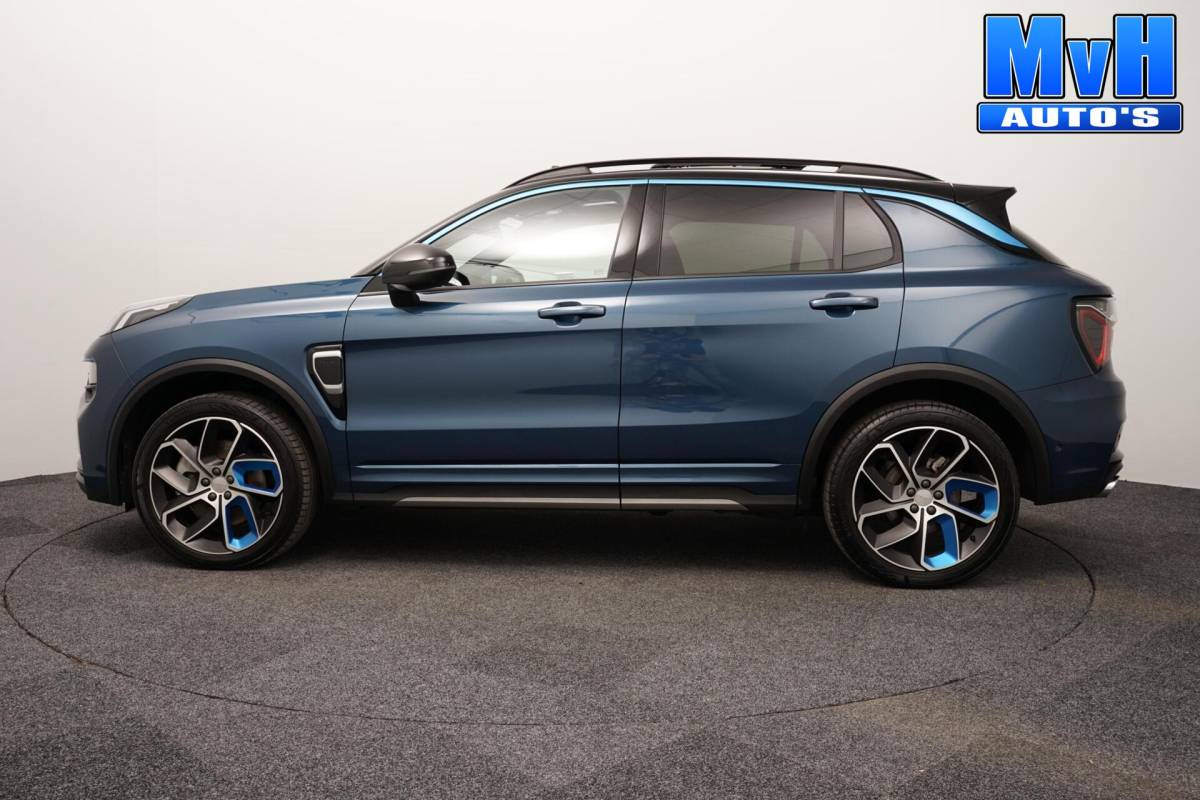 Lynk & Co 01 Lynk & Co 01 1.5 PHEV|ZWARTE.HEMEL|TREKHAAK|360ºCAM|SOH96%