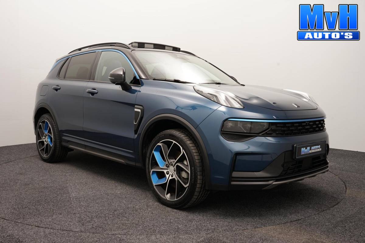 Lynk & Co 01 Lynk & Co 01 1.5 PHEV|ZWARTE.HEMEL|TREKHAAK|360ºCAM|SOH96%