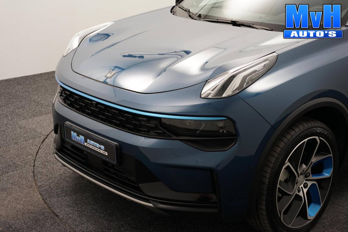 Lynk & Co 01 Lynk & Co 01 1.5 PHEV|ZWARTE.HEMEL|TREKHAAK|360ºCAM|SOH96%