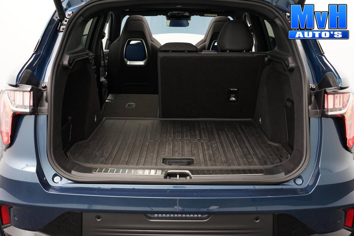 Lynk & Co 01 Lynk & Co 01 1.5 PHEV|ZWARTE.HEMEL|TREKHAAK|360ºCAM|SOH96%