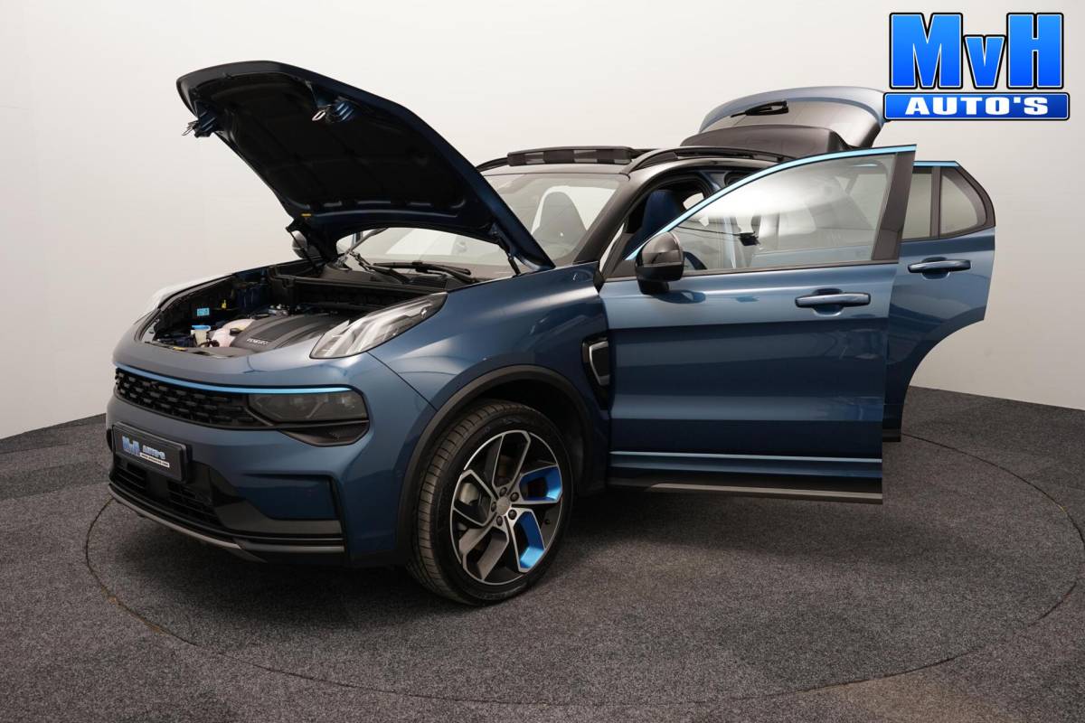 Lynk & Co 01 Lynk & Co 01 1.5 PHEV|ZWARTE.HEMEL|TREKHAAK|360ºCAM|SOH96%