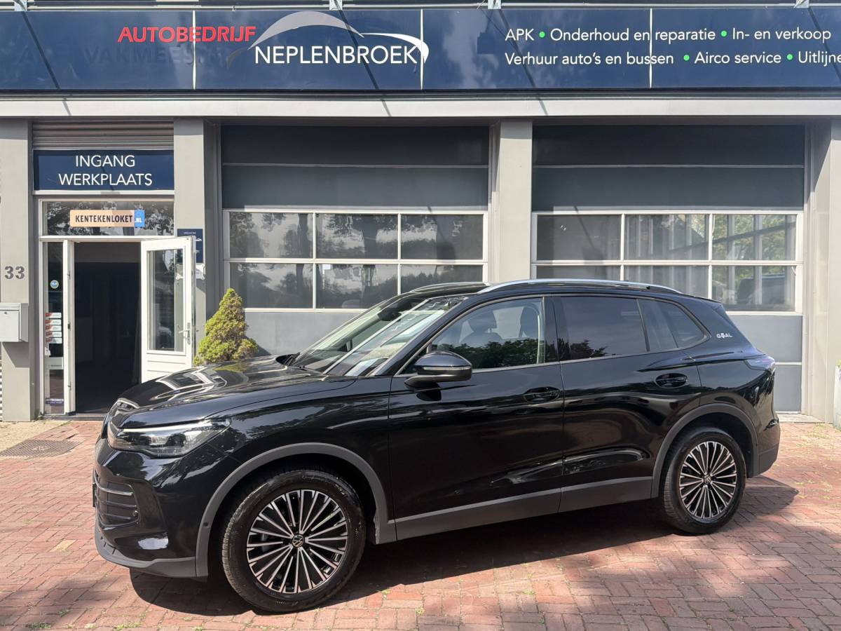 Volkswagen Tiguan Volkswagen Tiguan 1.5 eTSI Life Edition 7-traps automaat 360 camera trekhaak Edition 150pk 20Inch 2025 km 31.000