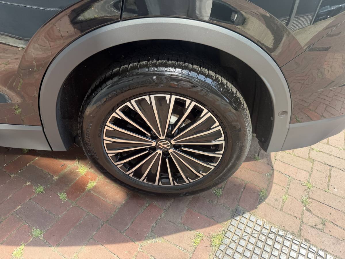 Volkswagen Tiguan Volkswagen Tiguan 1.5 eTSI Life Edition 7-traps automaat 360 camera trekhaak Edition 150pk 20Inch 2025 km 31.000