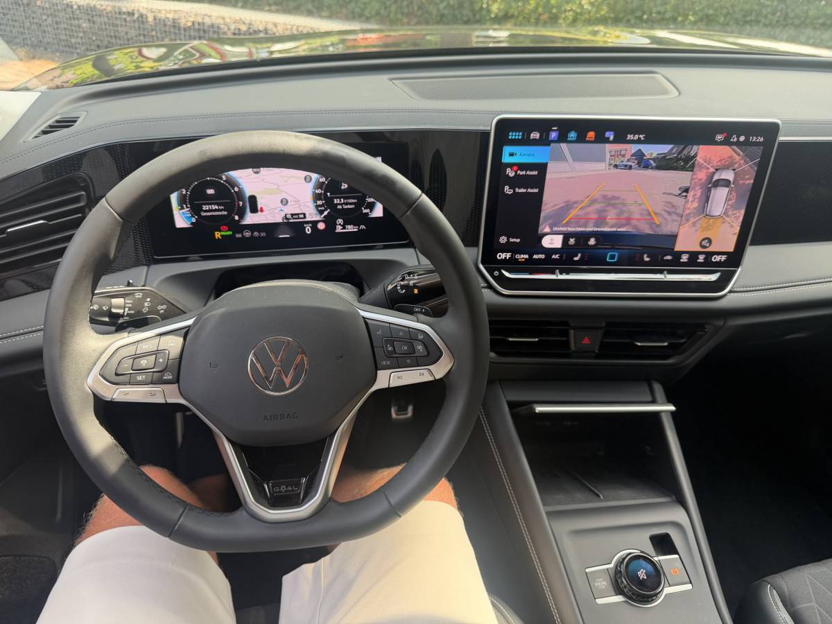Volkswagen Tiguan Volkswagen Tiguan 1.5 eTSI Life Edition 7-traps automaat 360 camera trekhaak Edition 150pk 20Inch 2025 km 31.000