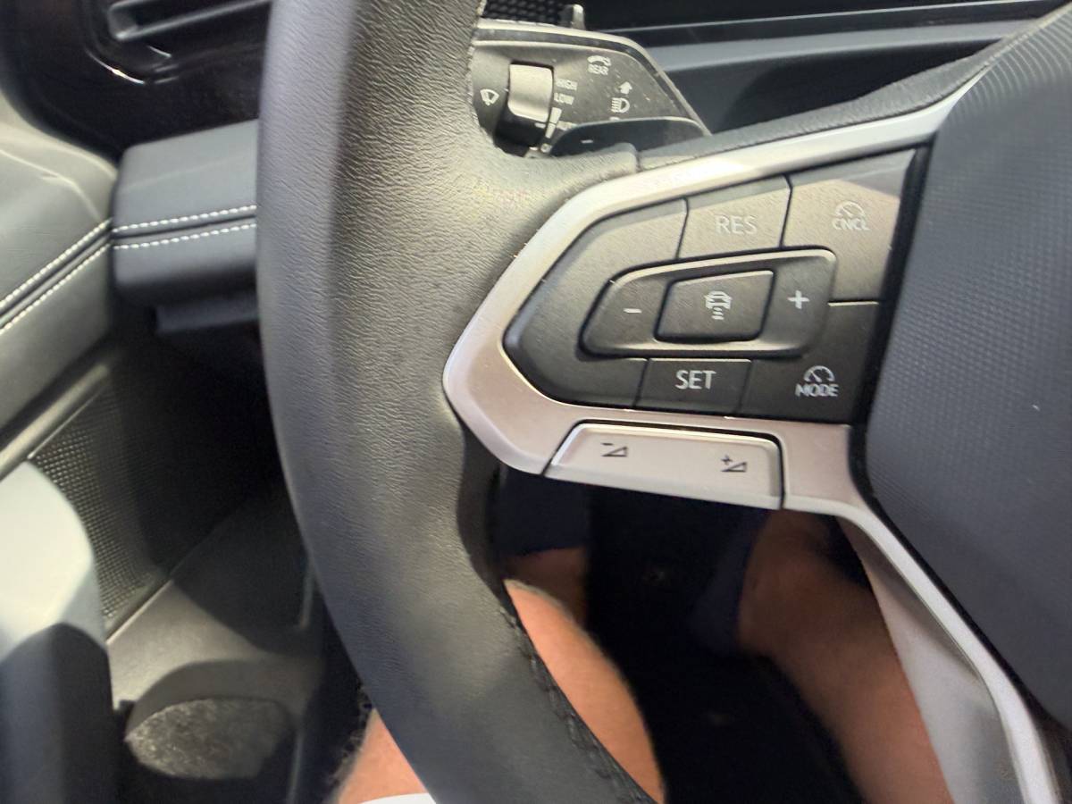Volkswagen Tiguan Volkswagen Tiguan 1.5 eTSI 18inch 7-traps automaat 360 camera trekhaak Edition 150pk 2025 km 31.000