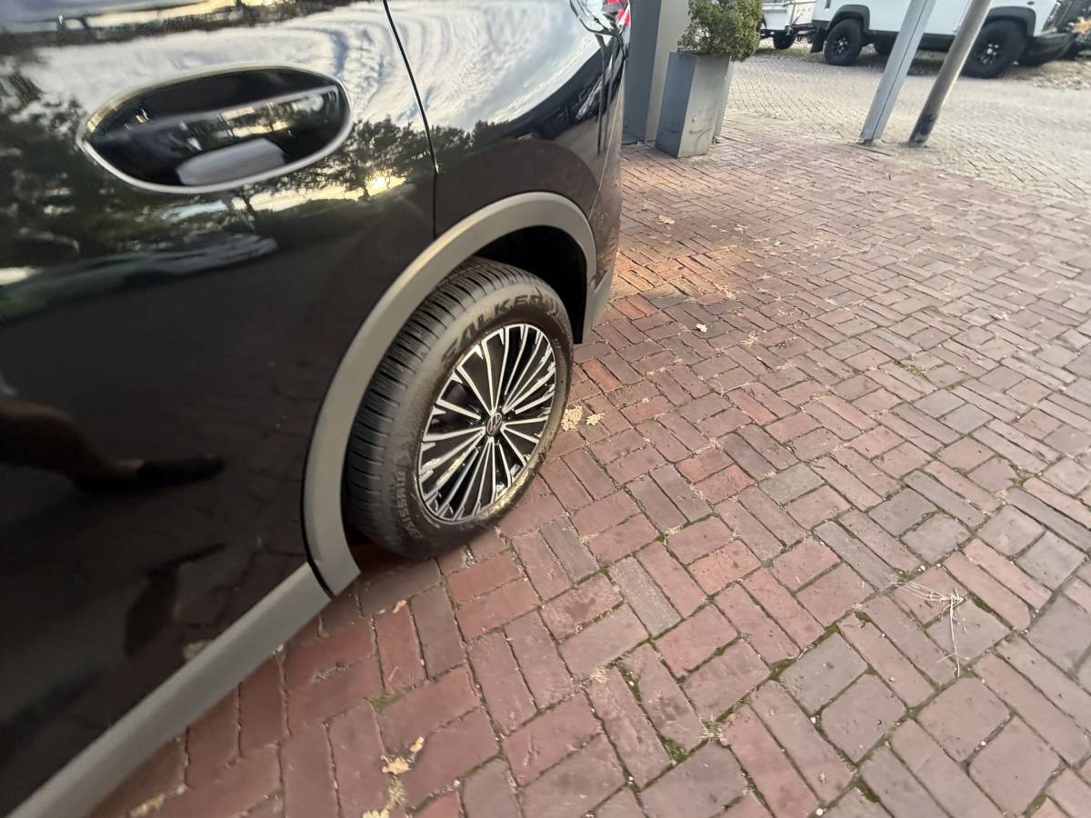Volkswagen Tiguan Volkswagen Tiguan 1.5 eTSI Life Edition 7-traps automaat 360 camera trekhaak Edition 150pk 20Inch 2025 km 31.000