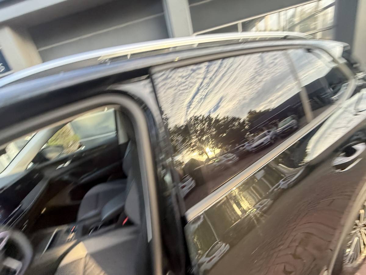 Volkswagen Tiguan Volkswagen Tiguan 1.5 eTSI Life Edition 7-traps automaat 360 camera trekhaak Edition 150pk 20Inch 2025 km 31.000
