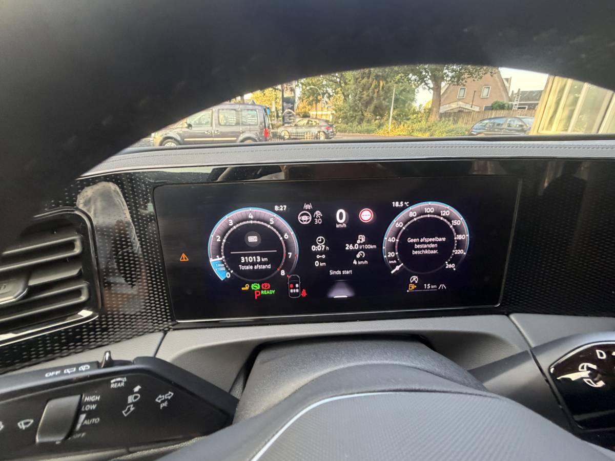 Volkswagen Tiguan Volkswagen Tiguan 1.5 eTSI Life Edition 7-traps automaat 360 camera trekhaak Edition 150pk 20Inch 2025 km 31.000