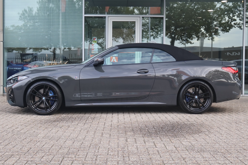 BMW 4 Serie BMW 4-Serie Cabrio (g23) 420i M-Sport 184pk | Dravitgrau | Carbon | ACC | Climate | HUD | Stoelverwarming | Camera