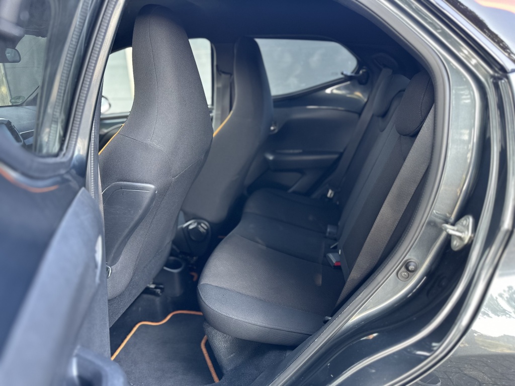 Toyota Aygo Toyota Aygo 1.0 VVT-i JBL*UNIEK*Camera*2020*Airco*Cruise*Andriod/Carplay*XPLAY