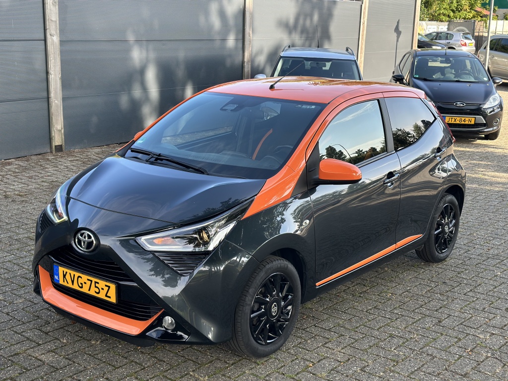 Toyota Aygo Toyota Aygo 1.0 VVT-i JBL*UNIEK*Camera*2020*Airco*Cruise*Andriod/Carplay*XPLAY