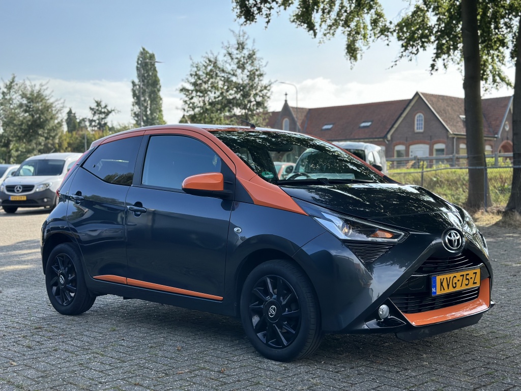 Toyota Aygo Toyota Aygo 1.0 VVT-i JBL*UNIEK*Camera*2020*Airco*Cruise*Andriod/Carplay*XPLAY