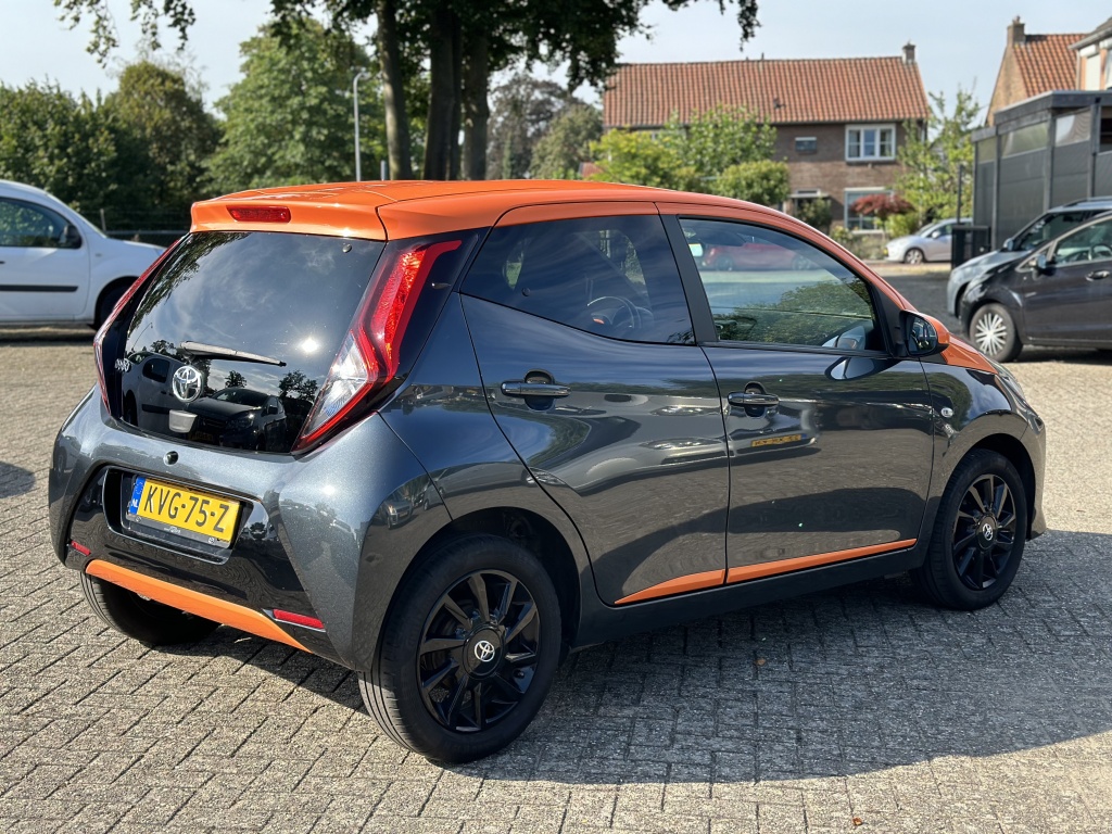 Toyota Aygo Toyota Aygo 1.0 VVT-i JBL*UNIEK*Camera*2020*Airco*Cruise*Andriod/Carplay*XPLAY