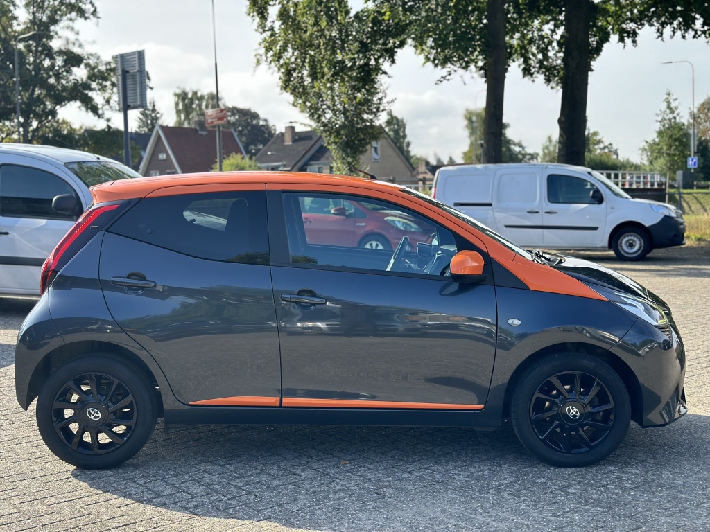 Toyota Aygo Toyota Aygo 1.0 VVT-i JBL*UNIEK*Camera*2020*Airco*Cruise*Andriod/Carplay*XPLAY