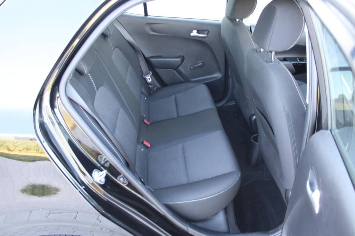 Kia Picanto Kia Picanto 1.0 DPi ComfortLine | Incl. 12 maanden garantie | Cruise control | Airco | Bluetooth | DAB radio |