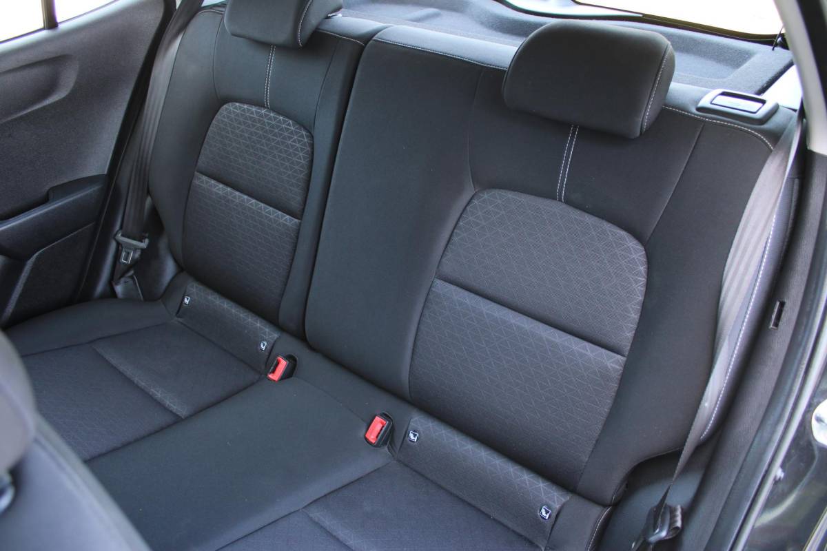 Kia Picanto Kia Picanto 1.0 DPi ComfortLine | Incl. 12 maanden garantie | Cruise control | Airco | Bluetooth | DAB radio |