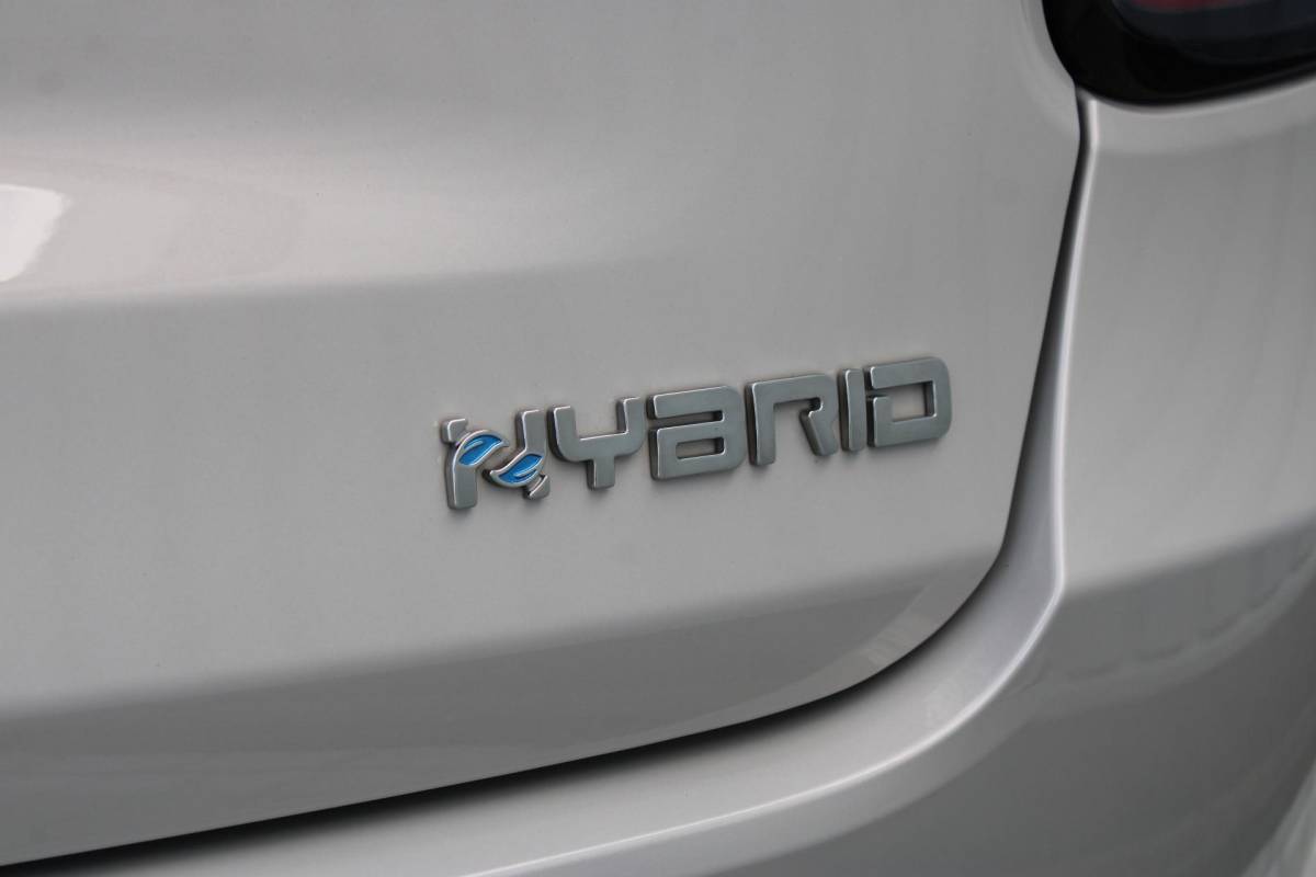 Fiat 600 Fiat 600 1.2 Hybrid Pop | Incl. 12 maanden garantie | Cruise control | Parkeercamera | Apple carplay/Android auto | DAB radio | Navigatie | Stoelverwarming | Climate control |